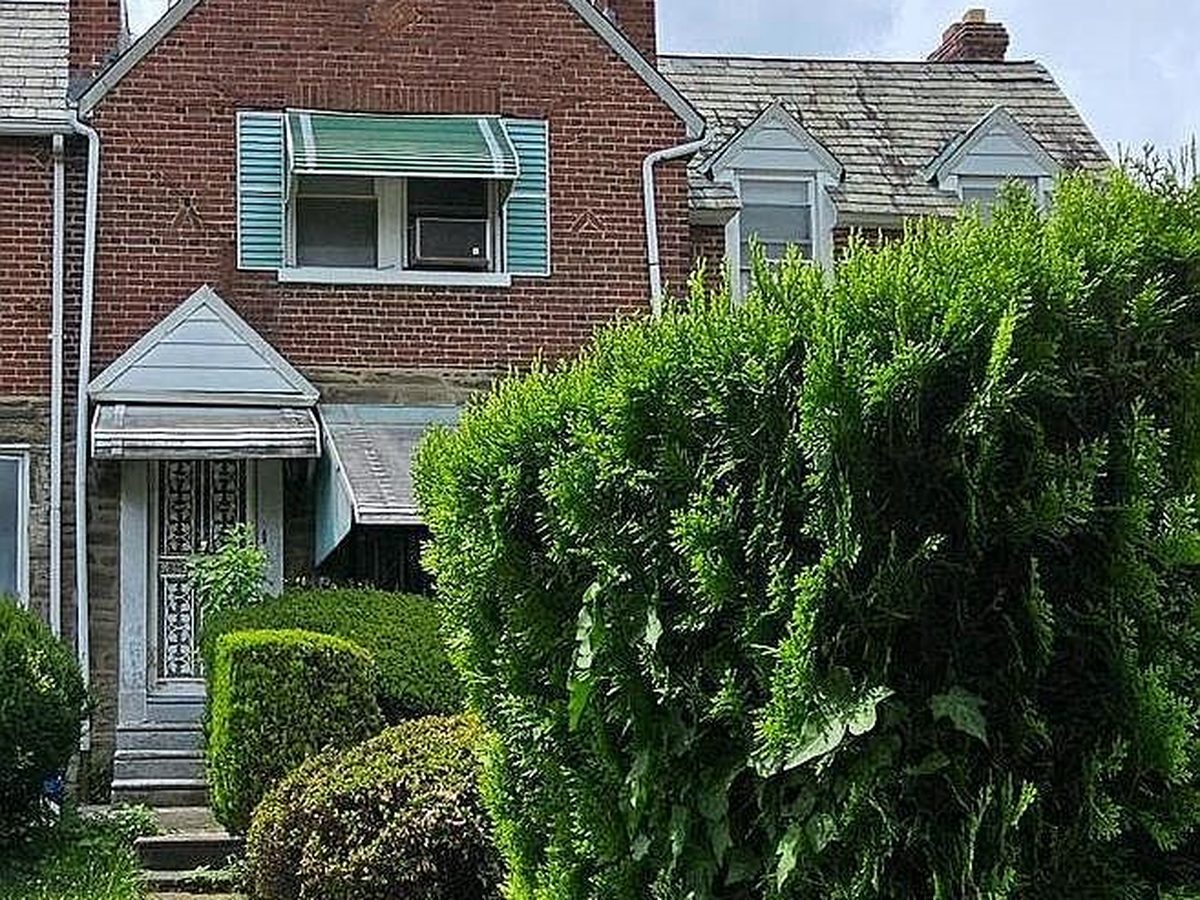 7818 Bayard Street, Philadelphia, PA 19150
